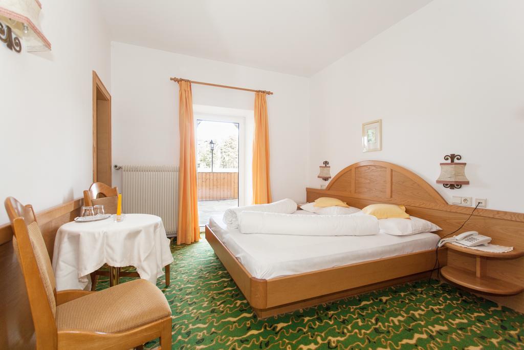 Hotel Lichtenstern Soprabolzano Kültér fotó