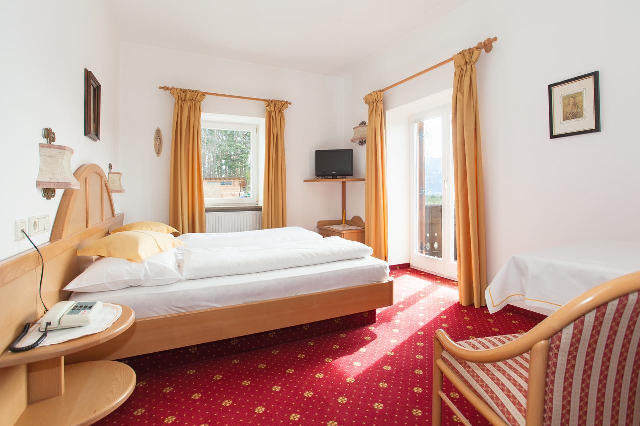 Hotel Lichtenstern Soprabolzano Kültér fotó